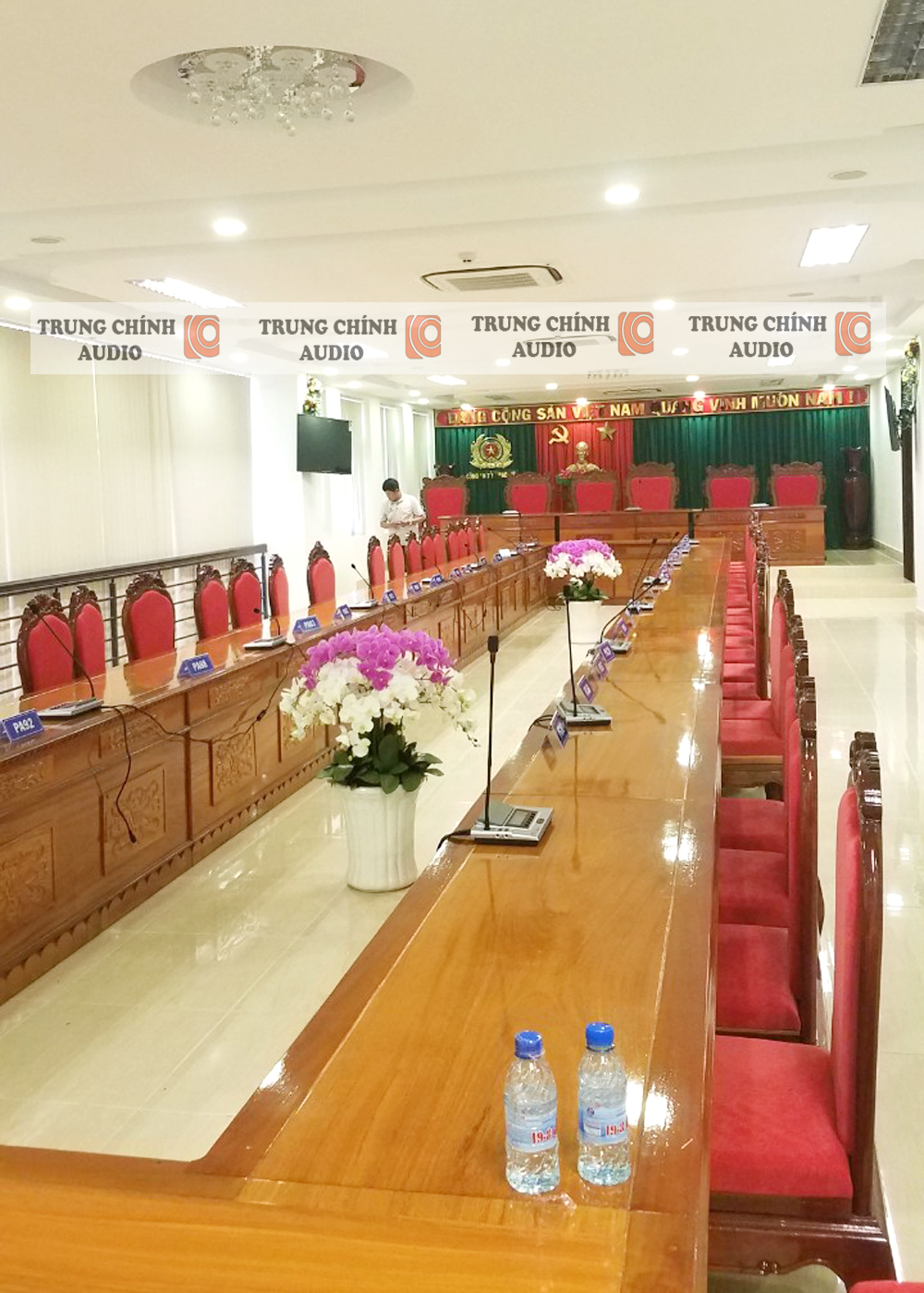 TCA lắp đặt hệ thống hội thảo JTS tại trụ sở công an tỉnh Bạc Liêu