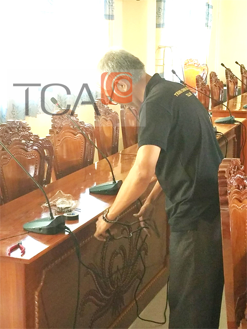 TCA thi công hệ thống âm thanh hội thảo JTS cho UBND huyện Bến Lức tỉnh Long An