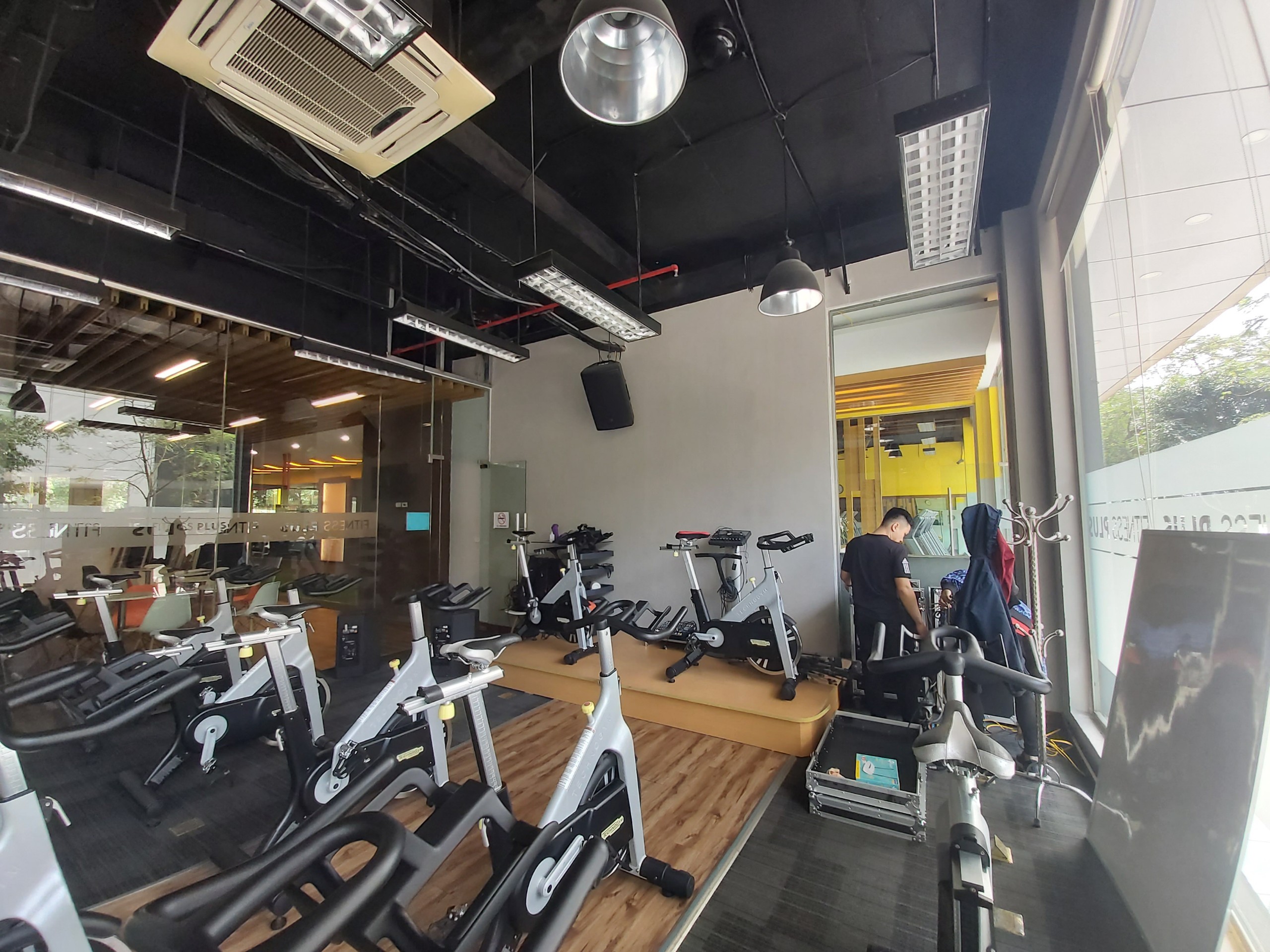 Lắp đặt âm thanh phòng tập Yoga phòng GYM Fitness Linh Đàm