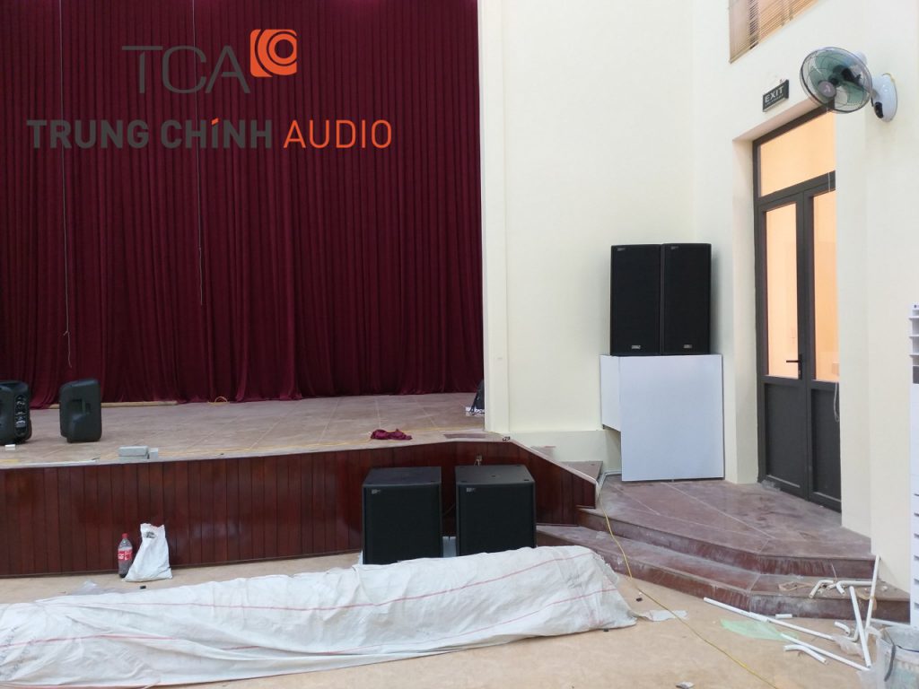 Lắp đặt âm thanh hội trường cho huyện ủy huyện Nghi Xuân tỉnh Hà Tĩnh