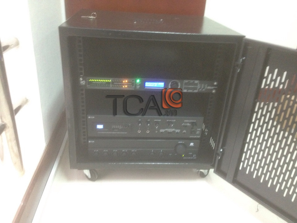 TCA lắp đặt hệ thống âm thanh hội thảo tại trường Cao Đẳng Truyền Hình