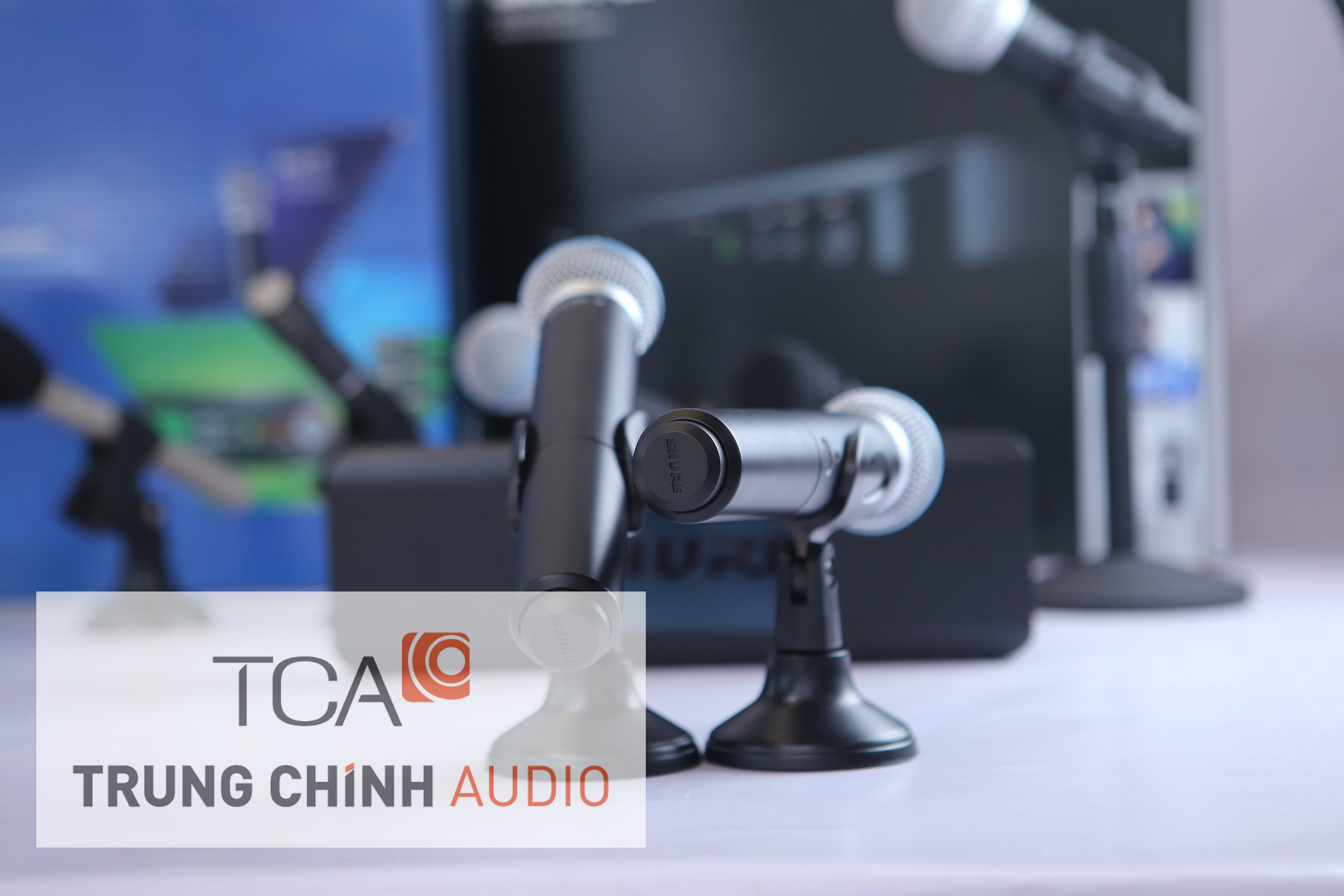Bộ thu và phát kèm micro không dây Shure BLX288A/BETA58A